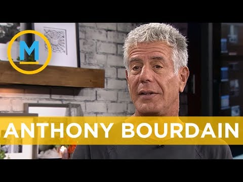 What does Anthony Bourdain cook for his family?