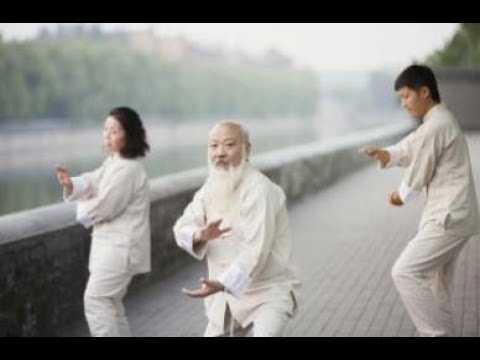 揭秘太极拳能量频率，用流动的姿态和频率，打造太极拳强大气场 use flowing posture and frequency to create a powerful aura of Tai Chi