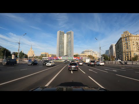 Autumn in Moscow. In the center by car