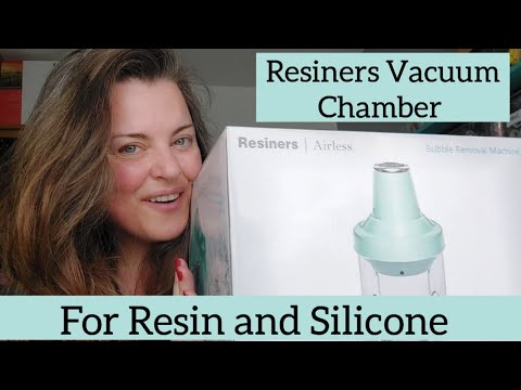 Testing out the Resiners Vacuum Chamber machine