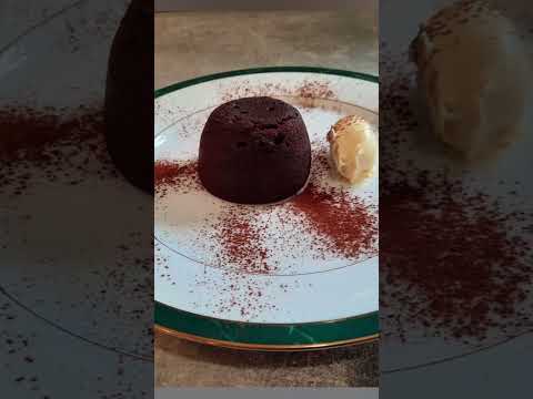 GOOEY CHOCOLATE CAKE #shorts