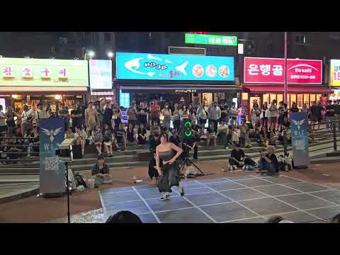 [Kpop Busking in Hongdae] KARINA (aespa) 'UP' dance cover by  WIT Crew 2025년 8월 15일