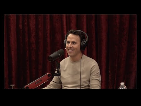 Joe Rogan Experience #2332 - Oz Pearlman