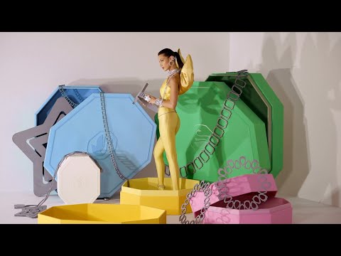 Swarovski Holiday | Join Bella Hadid Behind-The-Scenes