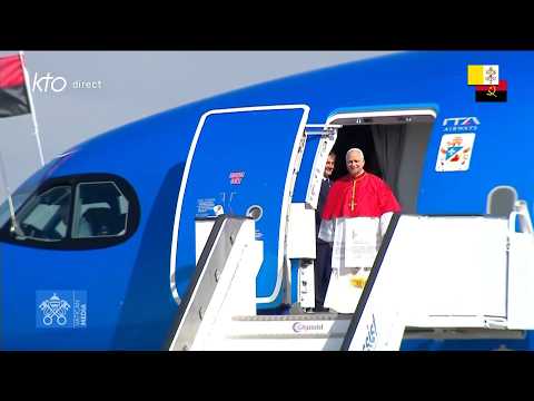 Cérémonie de bienvenue du pape #LéonXIV à l'aéroport de Luanda #PapeenAngola