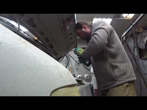 Бортовая ГАЗЕЛЬ сдохла. Снимаем ЛГБЦ.