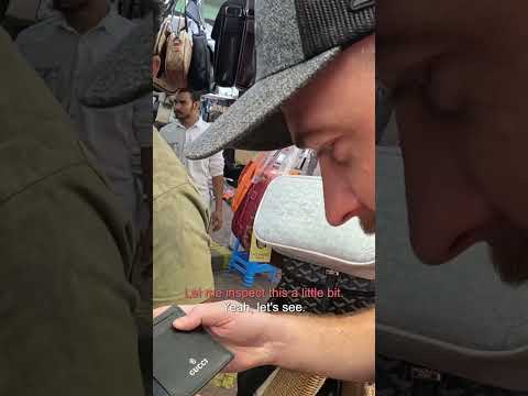 Bargaining for $20 Gucci Wallet in Malaysia 🇲🇾
