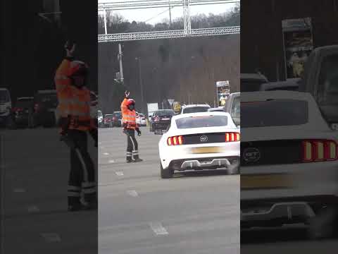 MUSTANG vs POLICE 🚨 BUSTED🚨