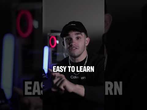 React VS Angular 🤔 #coding #shorts #programming