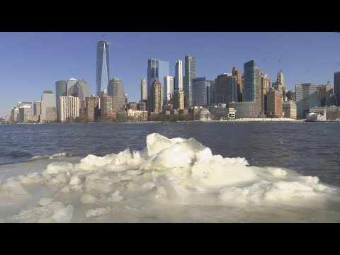 Huge Chunks Of Ice Cover New York's Hudson River
