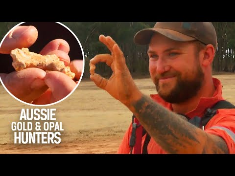 Poseidon Crew Find Nugget After Nugget On Fresh New Ground! | Aussie Gold Hunters