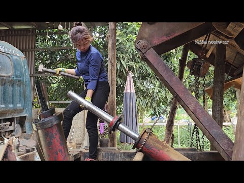 Using her quick thinking, the girl quickly replaced the leaking hydraulic gasket