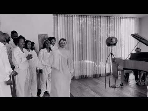 Sia - Elastic Heart with The Chandeliers Choir (Live from her House, 2021)