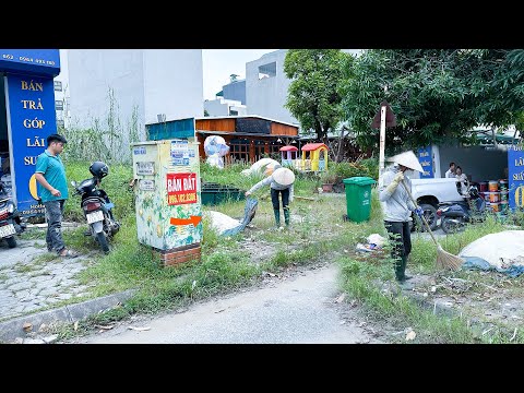 The woman and man laughed and said it was unusual for us to come clean in front of their store