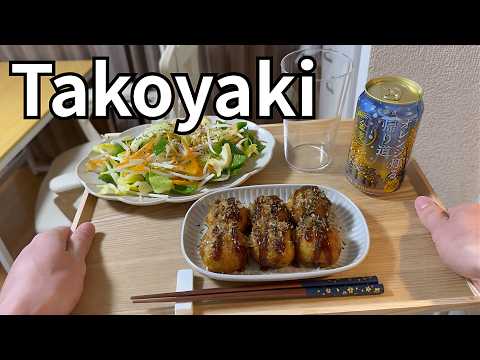 Alone in Tokyo After Work | Frozen Takoyaki and Quiet Salaryman Dinner