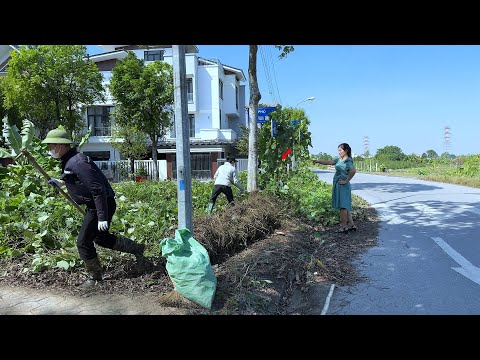 The rich woman's surprising reaction when she saw us cleaning up the dense grass