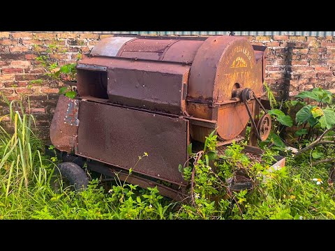 Genius Boy Helps Farmers Restore Threshing Machine
