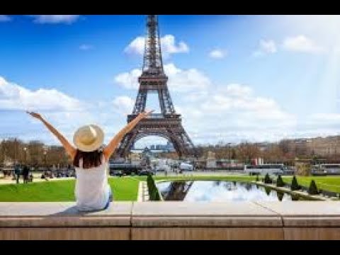 Top 9 Reasons Why You Must Visit Paris