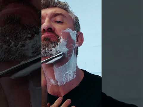 Mastering Skin Stretching: A Simple Tutorial #shorts