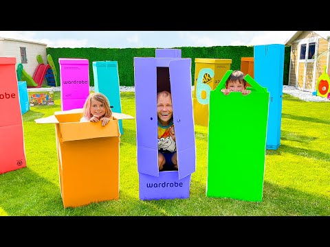 Прятки в огромных коробках