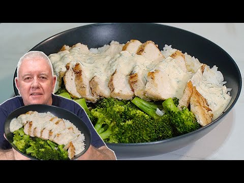 Grilled Chicken & Broccoli Bowls with Creamy Garlic Sauce – Easy Meal Prep!