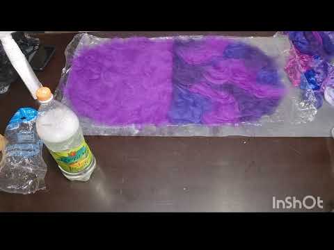 Валяние.Две шапки на одном шаблоне.