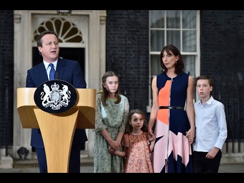Cameron and family leaving Downing Street for the last time - video