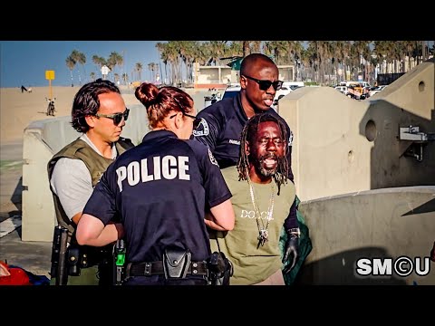 𝗛𝗢𝗠𝗘𝗟𝗘𝗦𝗦 𝗦𝗪𝗘𝗘𝗣: LAPD and Rangers Detain Man During Venice Cleanup