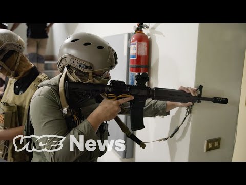 Taiwan’s Chips Could Be Preventing War With China | Vice News