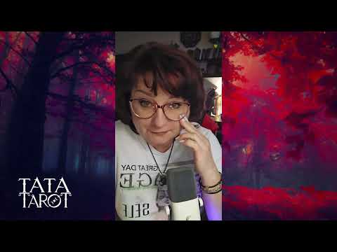 ❤️ THOUGHTS. FEELINGS. ACTIONS. What is he thinking about you today? 👫 | Tarot Card Reading