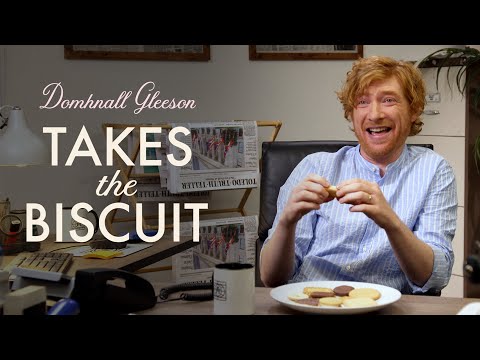 Domhnall Gleeson's UNHINGED Way Of Eating A Rich Tea Biscuit 😱 | Take The Biscuit | The Paper
