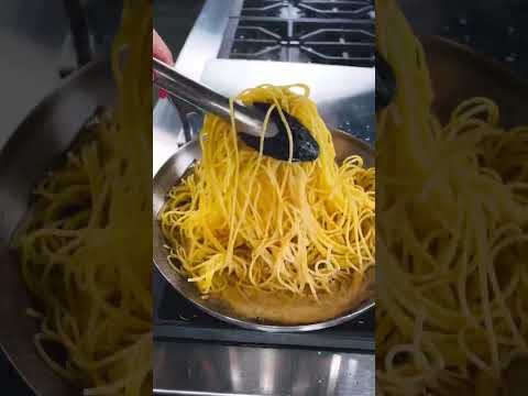 Eggless Spaghetti Carbonara #easydinner #quickrecipe #dinner #cookingchannel