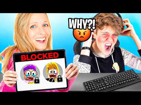 OUR MOM BLOCKED ROBLOX..?!