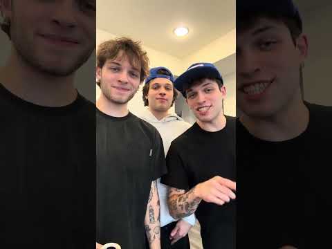 #PepsiPartner We always make sure we have @pepsi whenever we’re grabbing a snack! #FoodDeservesPepsi