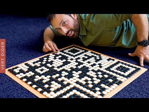 Как устроен QR-код? [Veritasium]