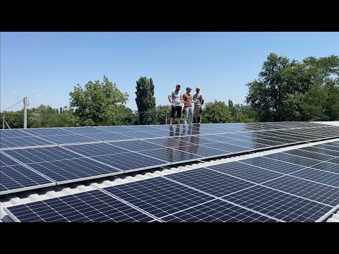 Сетевая солнечная станция 30 кВт. Монтаж / нюансы / График мощности / Предохранитель-УЗИП-рубильник