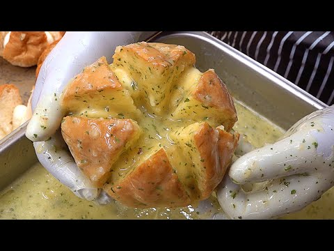 Cream Cheese Garlic Bread - Korean Street Food