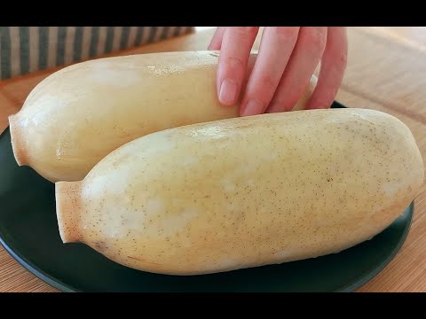 过春节了，莲藕就这样做，加块豆腐，鲜嫩多汁，孩子天天吃不够！