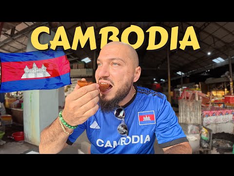$30 Street Food Challenge In Siem Reap, Cambodia π°π (unusual)