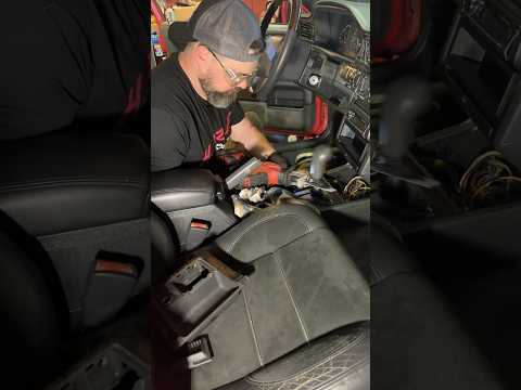 Shift knob removal solved #volvo #volvo850 #850R