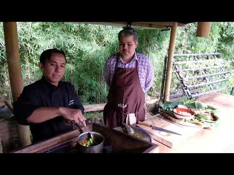How to Make 'Sate Lilit' (balinese fish satay)