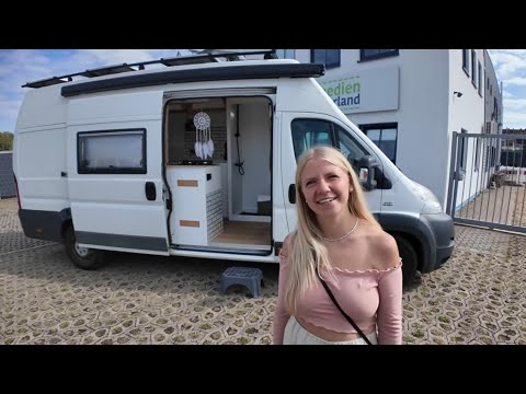 CAMPING FÜR IMMER: ALLES VERKAUFT! JUNGE FRAU (24) lebt fest im Wohnmobil Campervan 