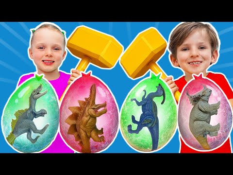 Zmrazená dinosauří vejce se líhnou! Velké dobrodružství s honičkou dinosaurů pro děti