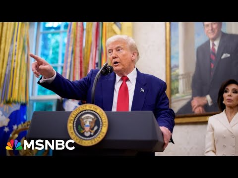 Trump administration asks court to pause ruling blocking tariffs