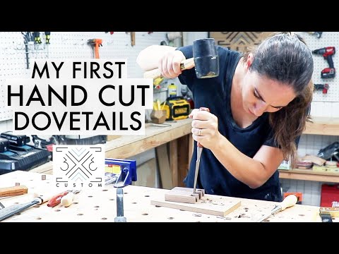 First Time Hand Cutting Dovetails // Magnetic Jig // Katz-Moses Jig // Hand Tool Woodworking