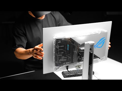 Gaming at 720Hz is insane*