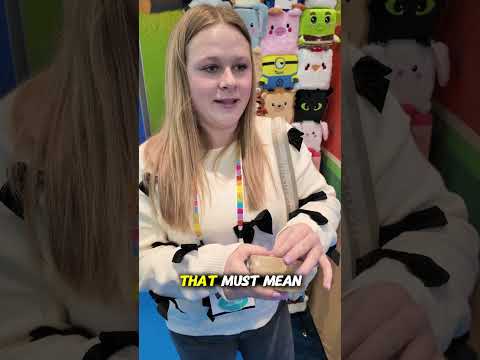 The Assistant found the 1 in 1,000 GLITTER Squishy Dumpling! #SquishyDumpling #GlitterDumpling