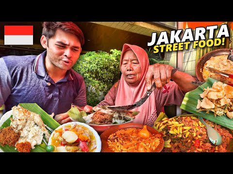 CHEAP Indonesian Street Food Tour in Jakarta 🇮🇩 Eating 10 Jakarta Food in 1 Hour!