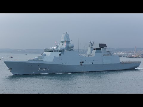 Danish frigate training in England ⚓ 🇩🇰