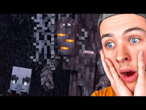The Creepiest Minecraft Battle Animation!